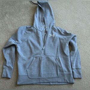 🩶 Under Armour Gray Hoodie Size Small 🩶